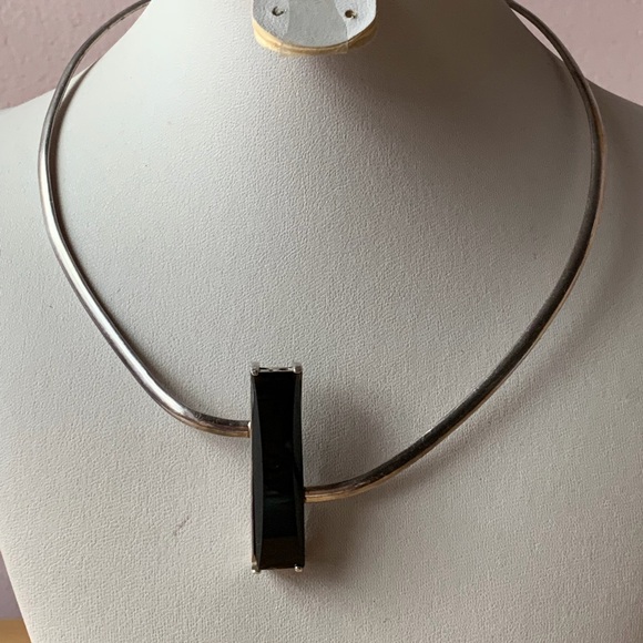VINTAGE LARGE BLACK ONYX STERLING SILVER COLLAR NECKLACE DESIGNER/ARTISAN STAMP